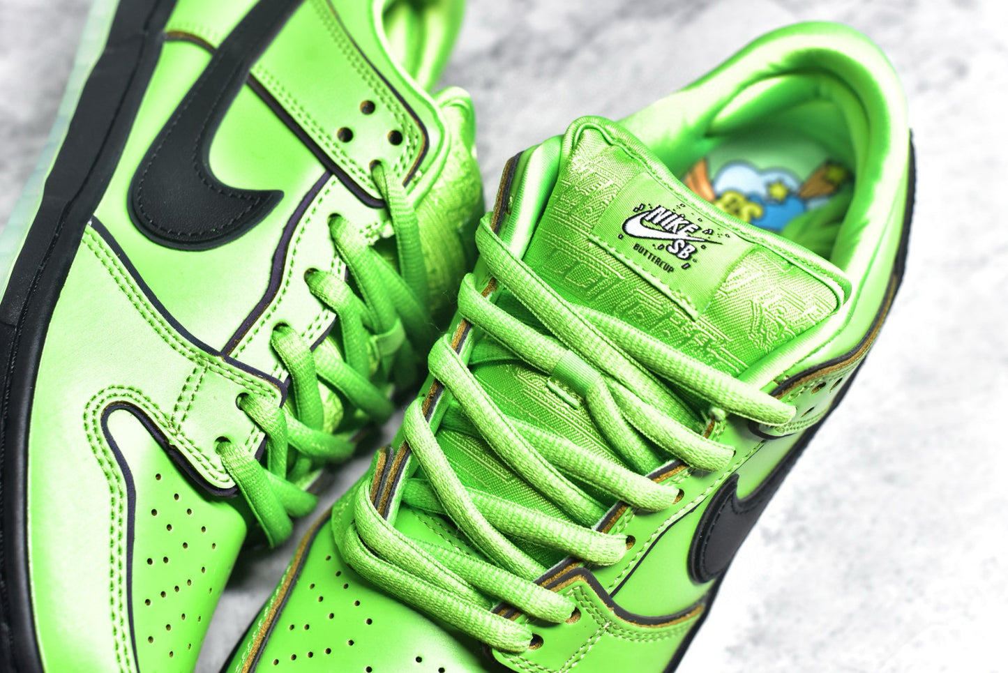 Dunk Low Powerpuff Girls green