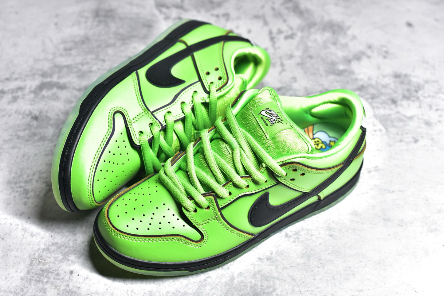 Dunk Low Powerpuff Girls green