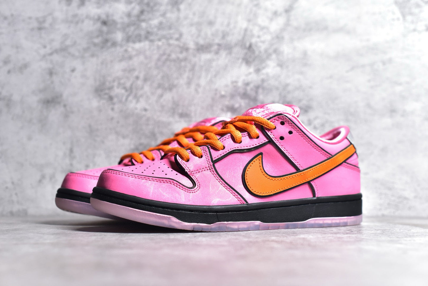 Dunk Low Powerpuff Girls pink