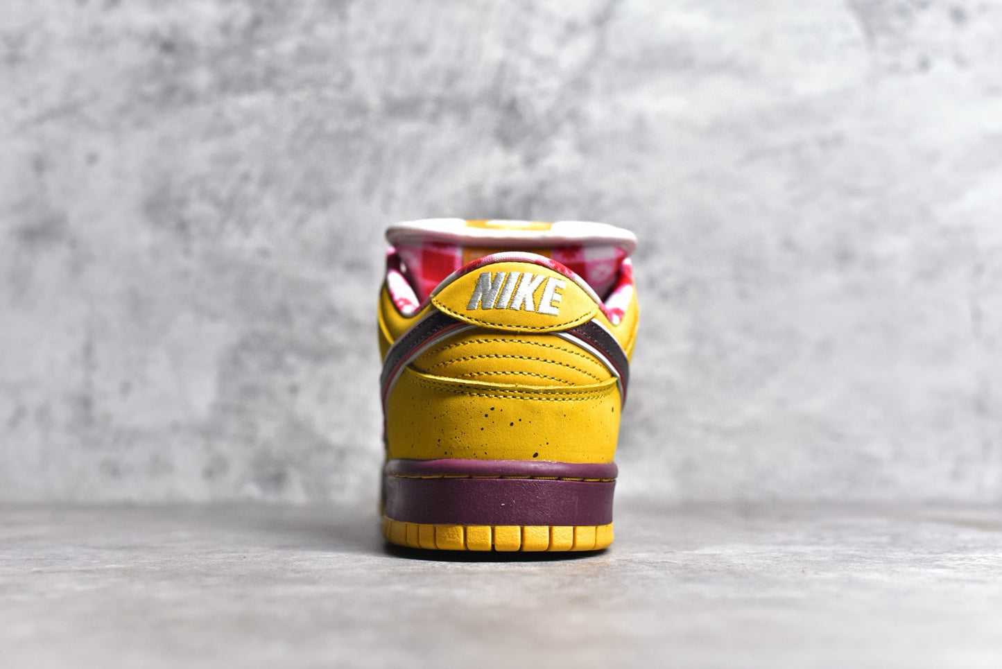 Dunk Low yellow Lobster