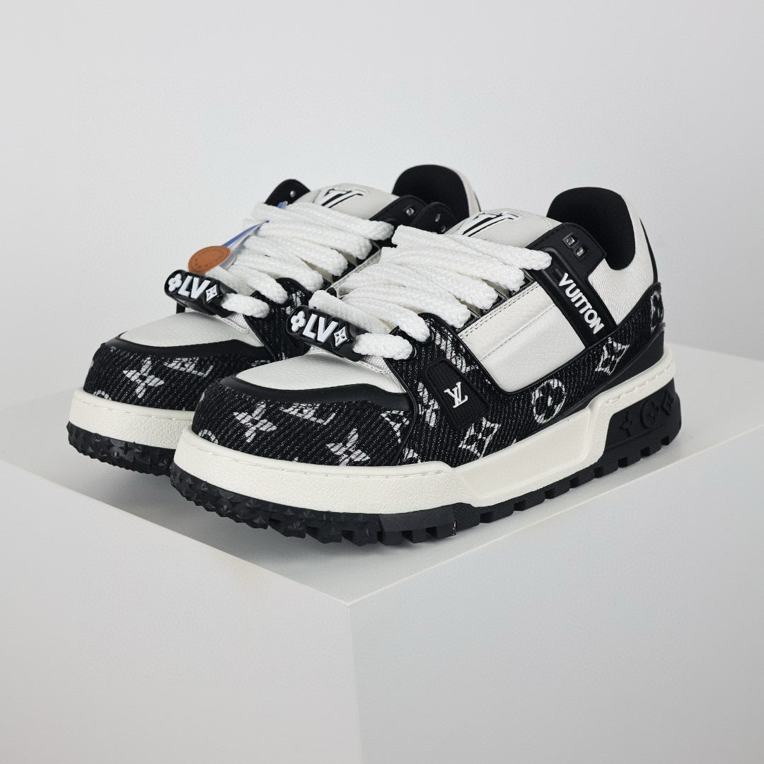 LV Trainer Maxi 06