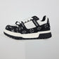 LV Trainer Maxi 06