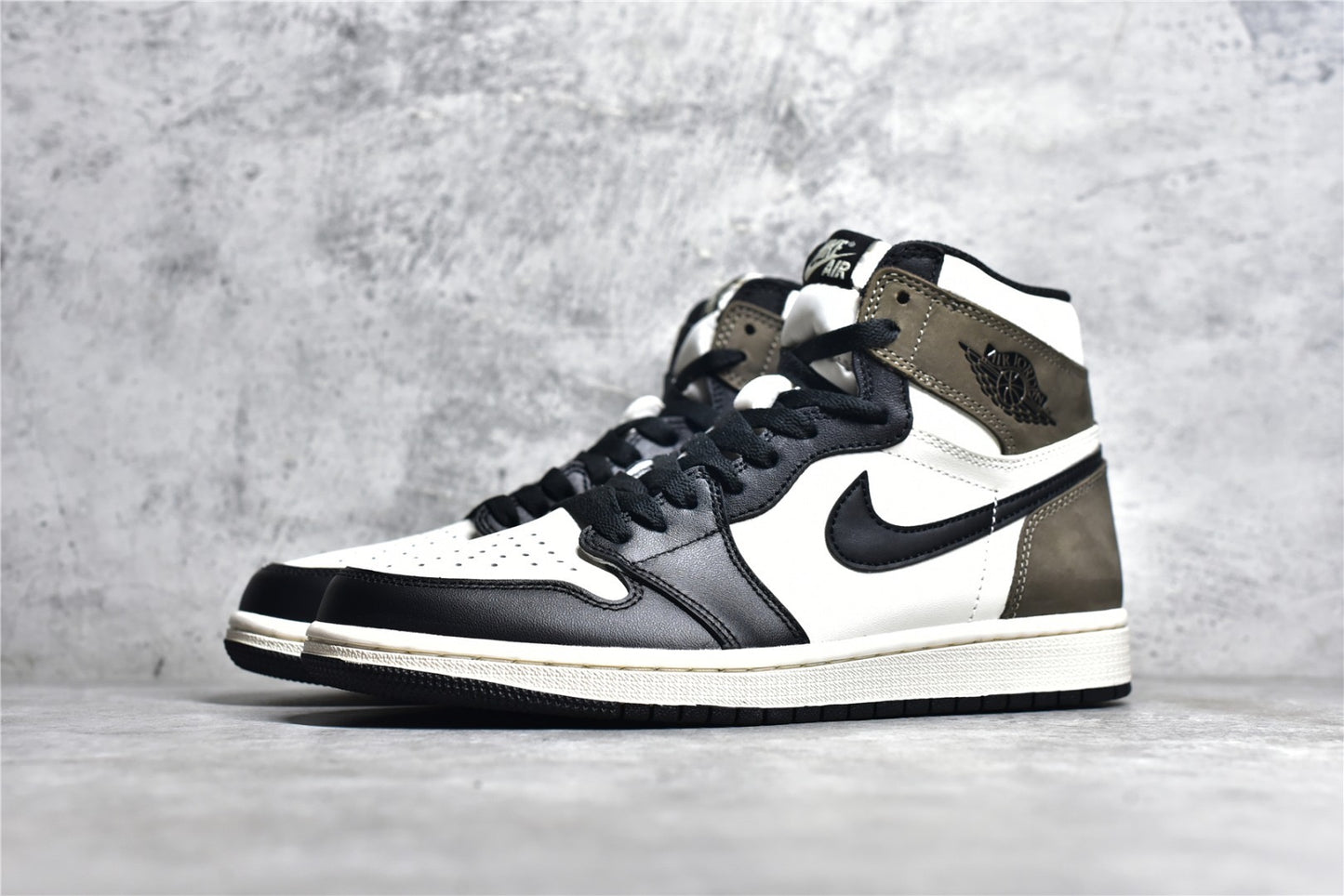 AJ1 High Mocha