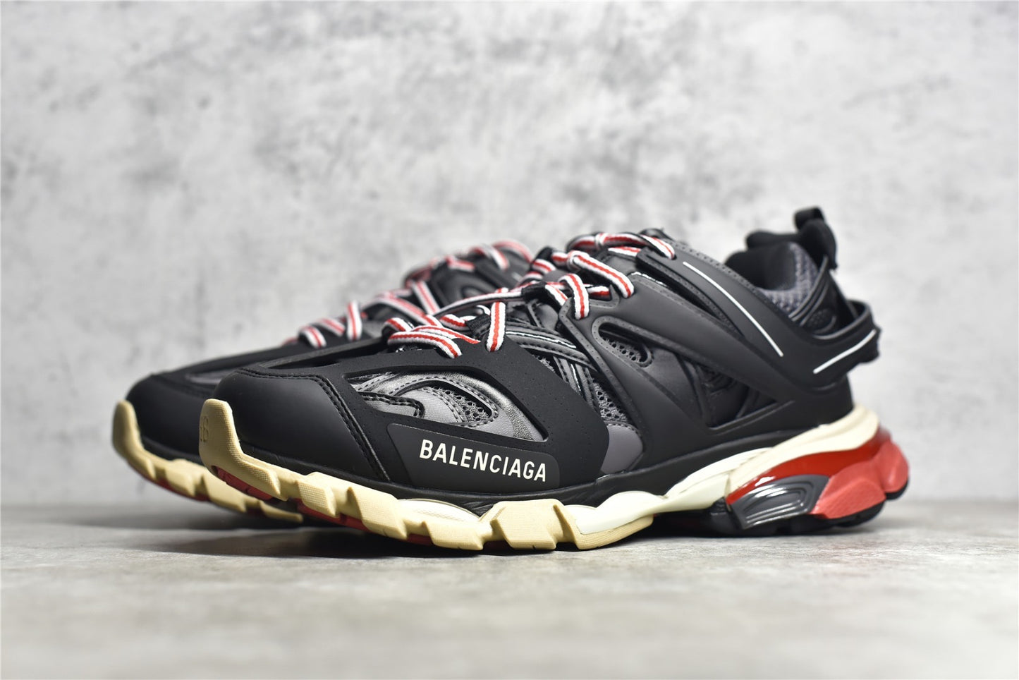 Balenciaga Track Black Red