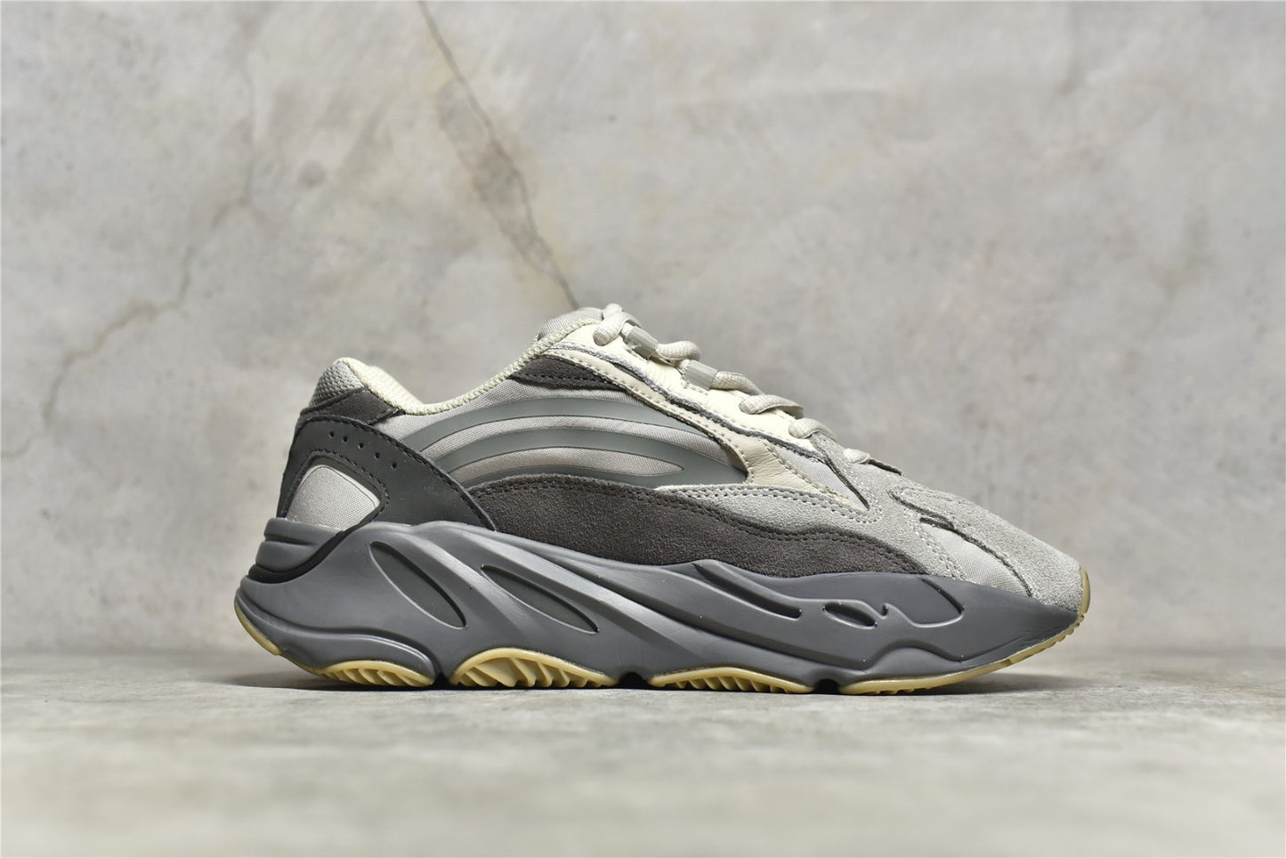 Yeezy 700 V2 Tephra