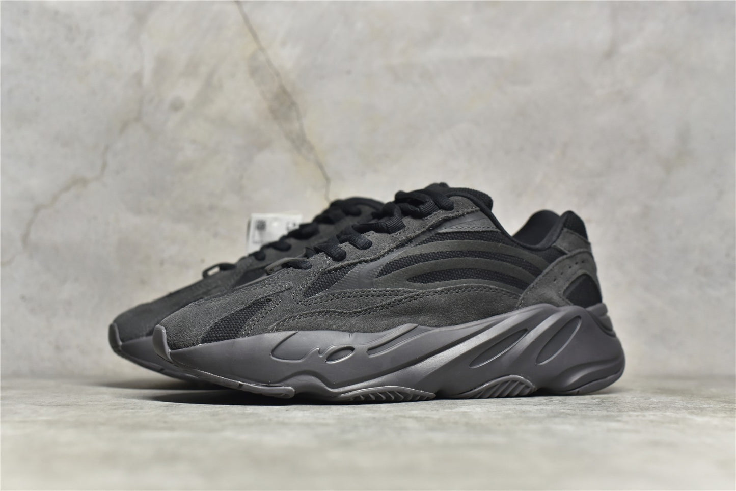 Yeezy 700 V2 Vanta