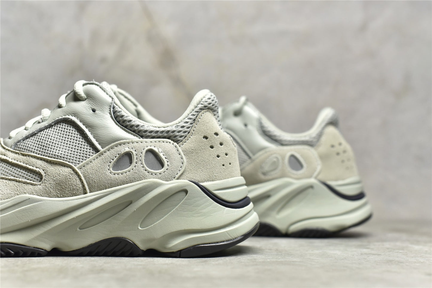 Yeezy 700 Salt