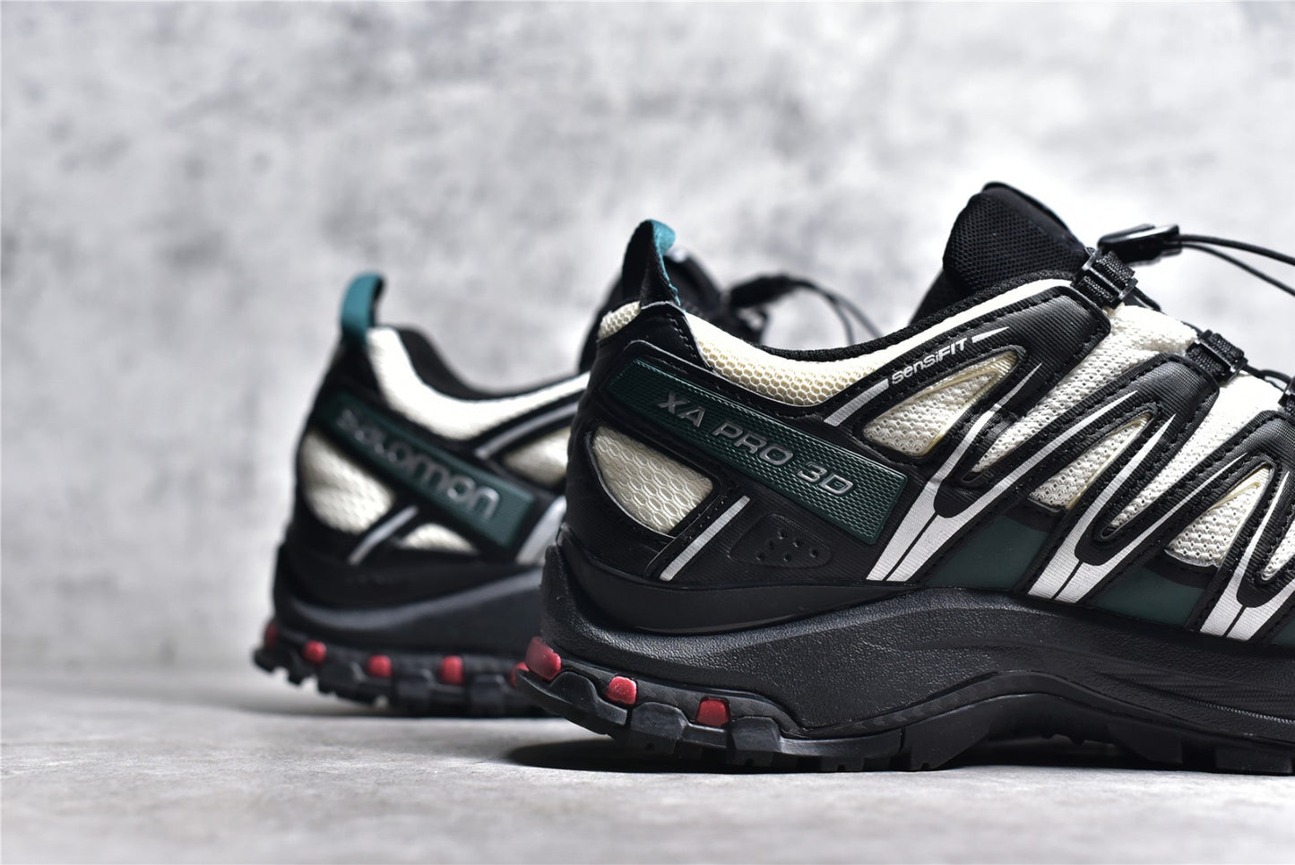 Salomon XT-Quest Black White