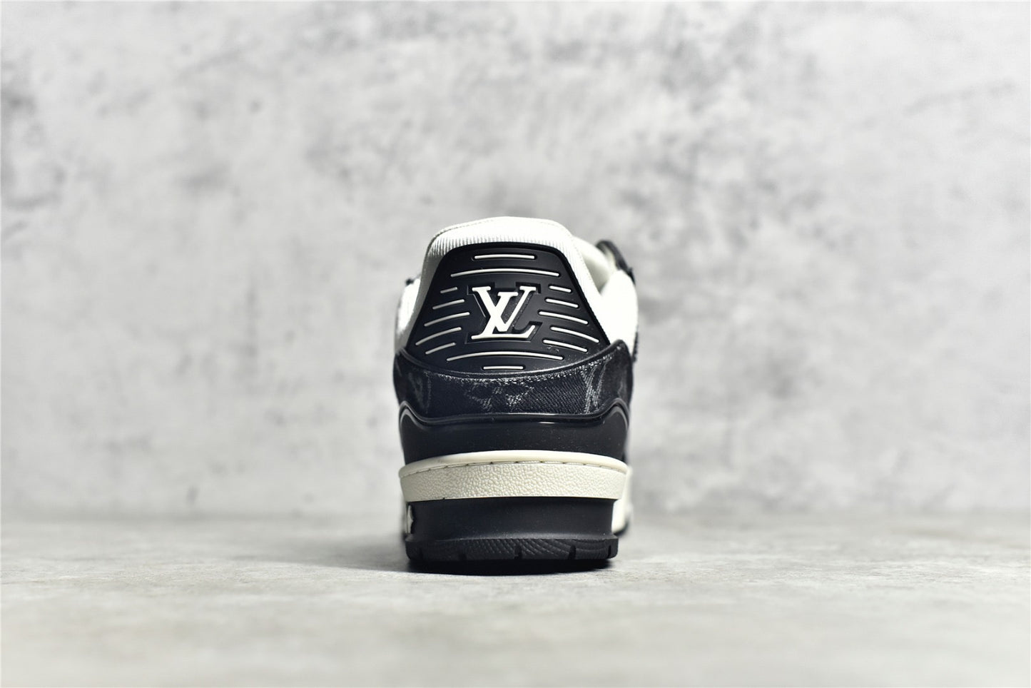 LV Trainer