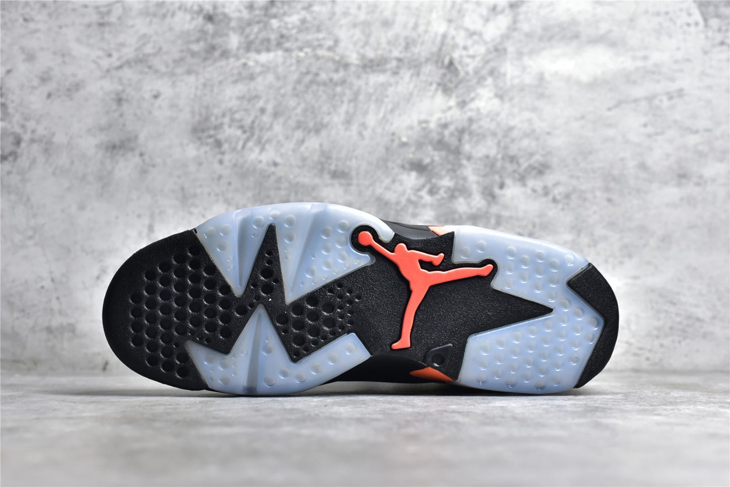 AJ6 Black Infrared