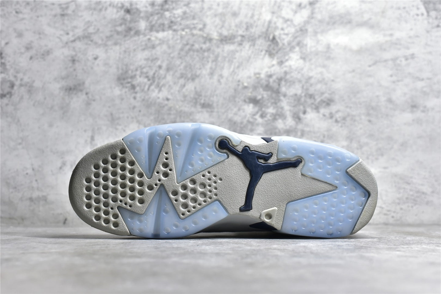 AJ6 Georgetown