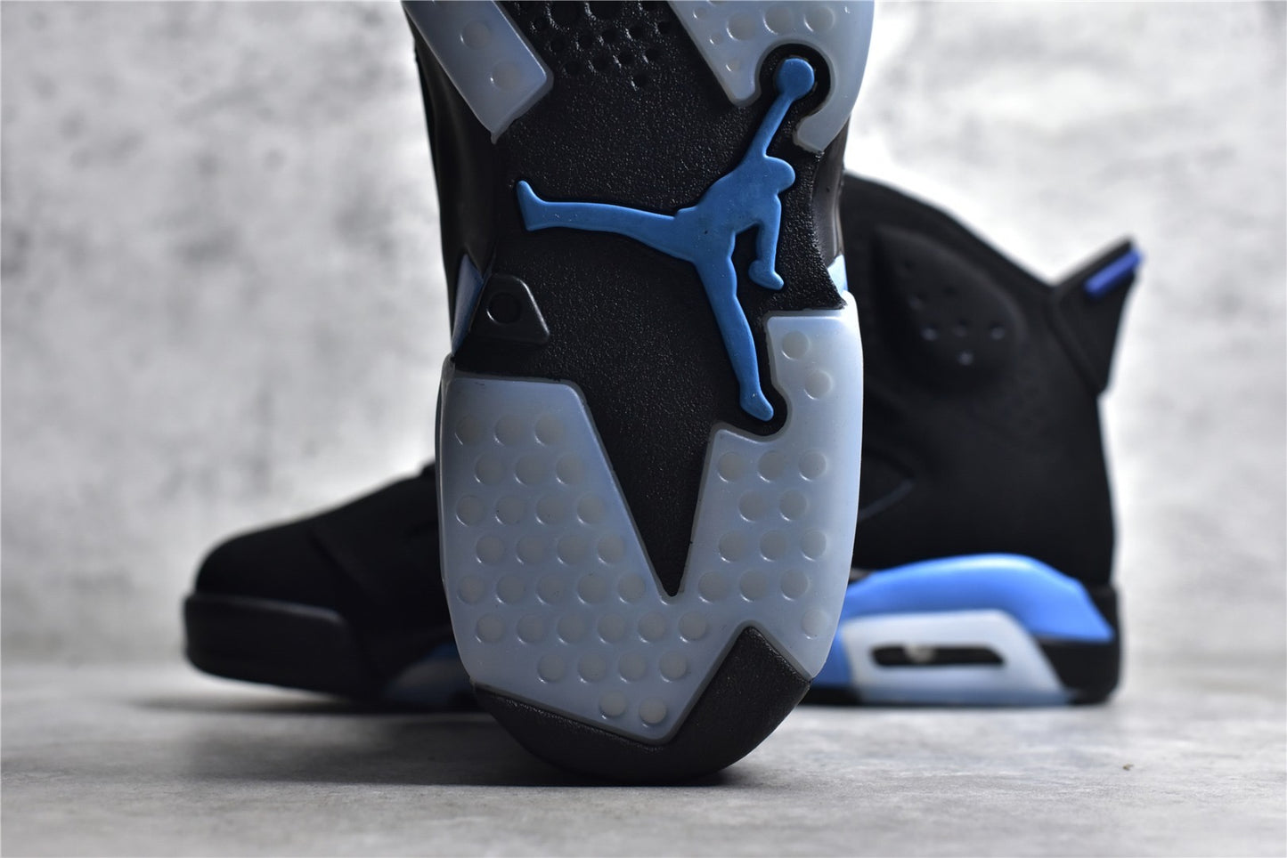 AJ6 UNC