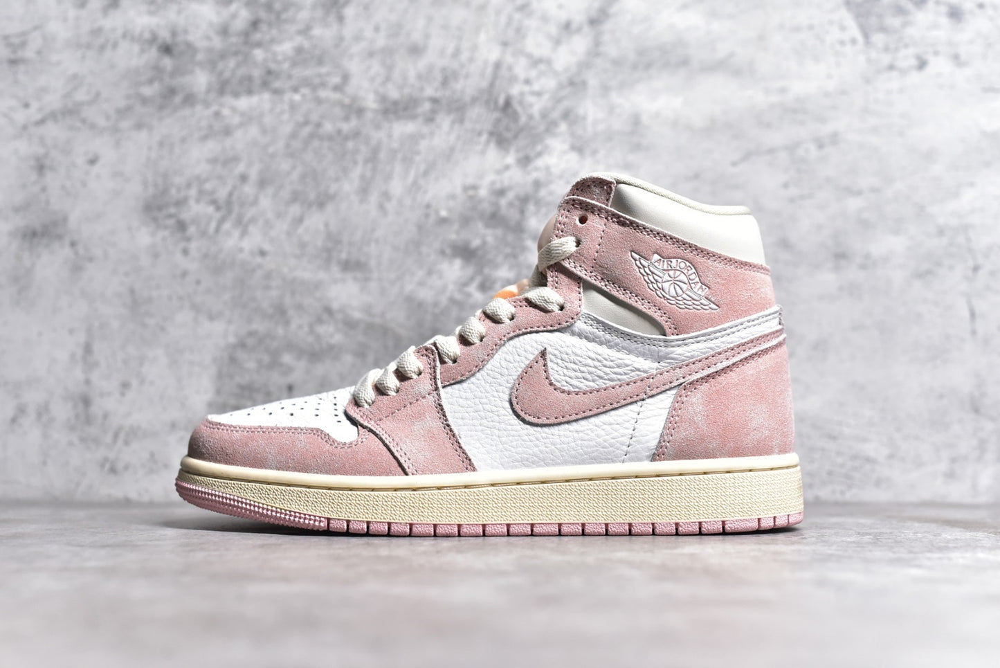 AJ1 Washed Pink