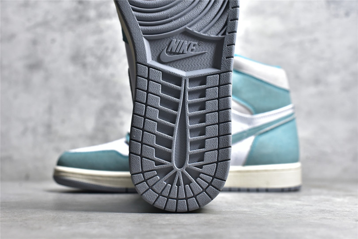 AJ1 Turbo Green