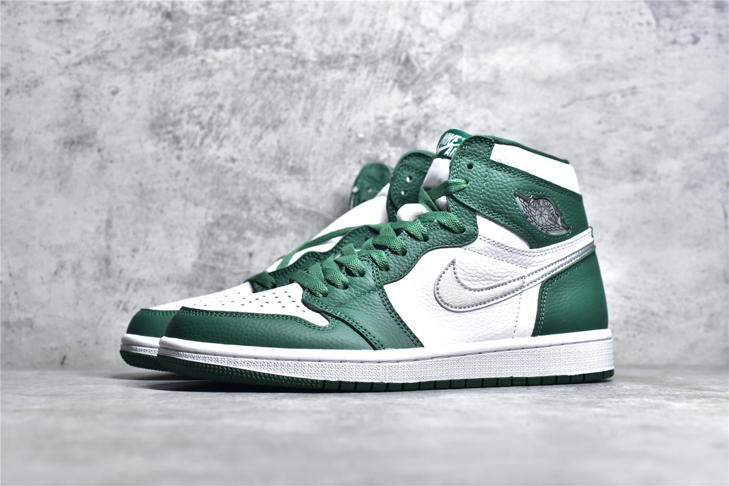 AJ1 Gorge Green