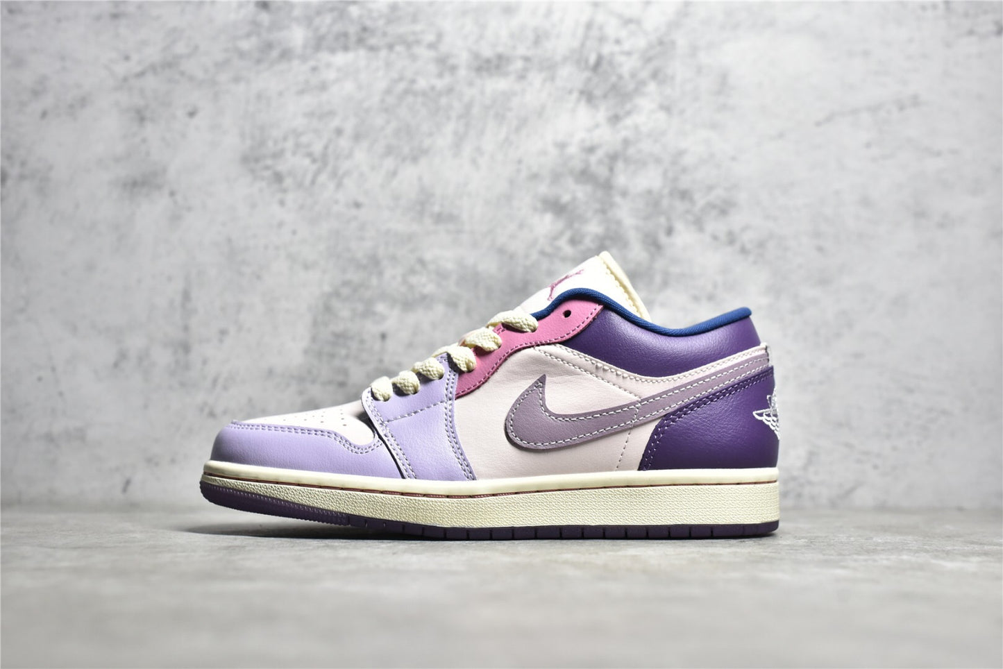 Jordan 1 Low Pastel Purple