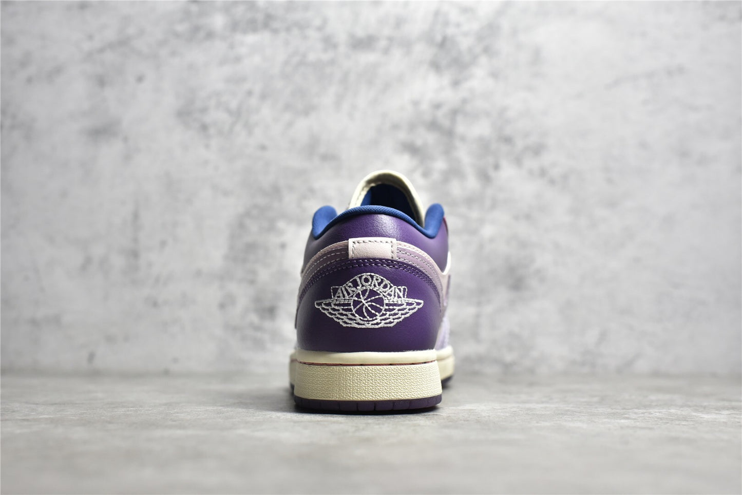 Jordan 1 Low Pastel Purple