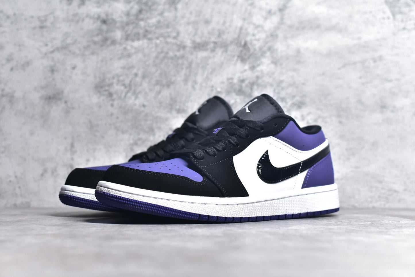 Jordan 1 Low Court Purple White