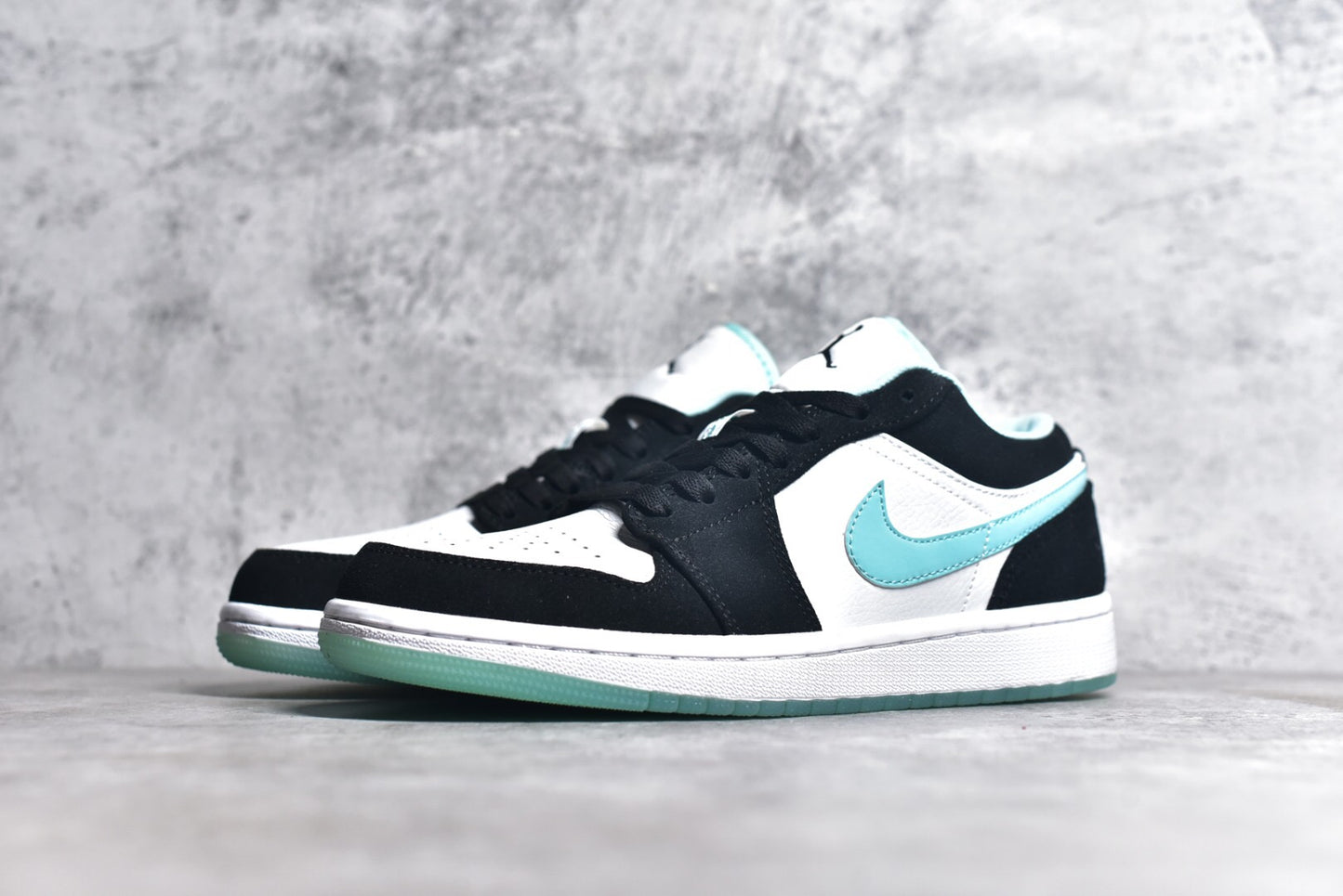 Jordan 1 Low Island Green