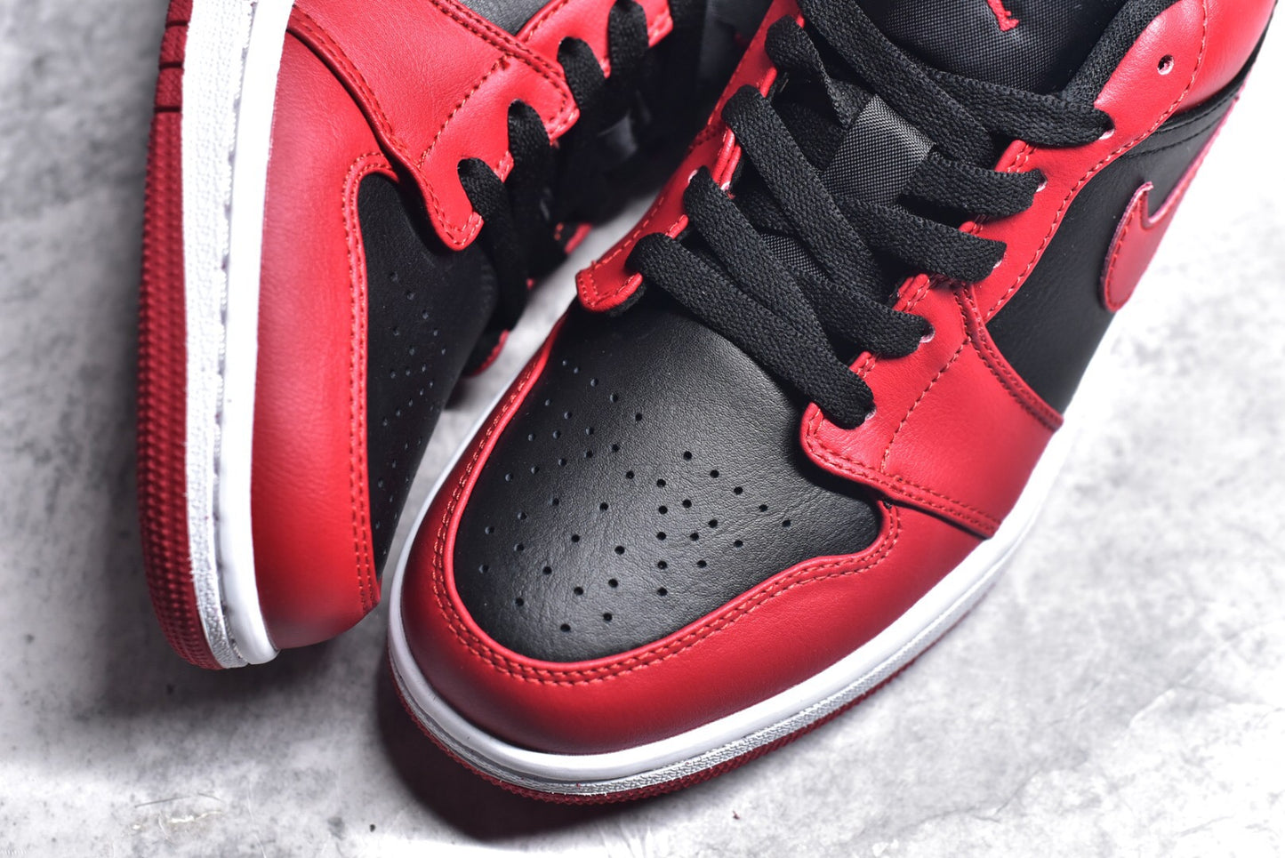 Jordan 1 Low Reverse Bred