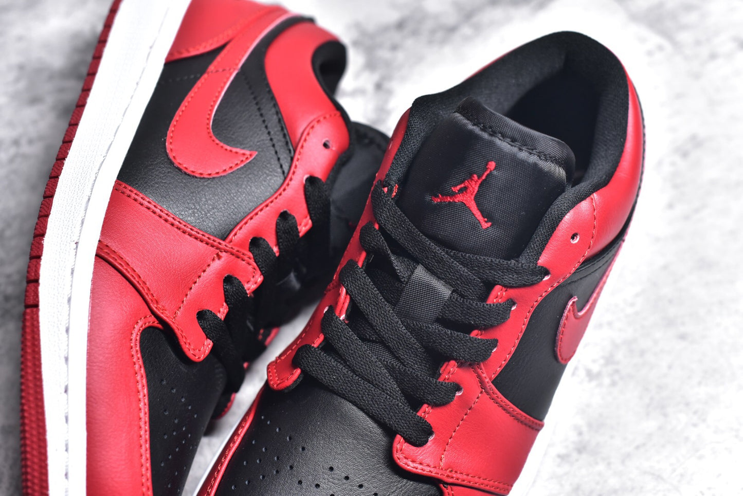 Jordan 1 Low Reverse Bred