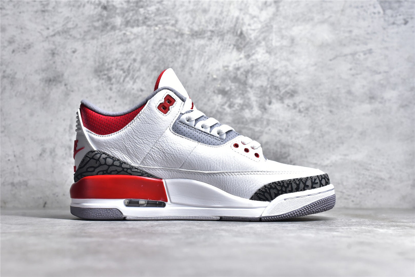 AJ 3 Retro Fire Red