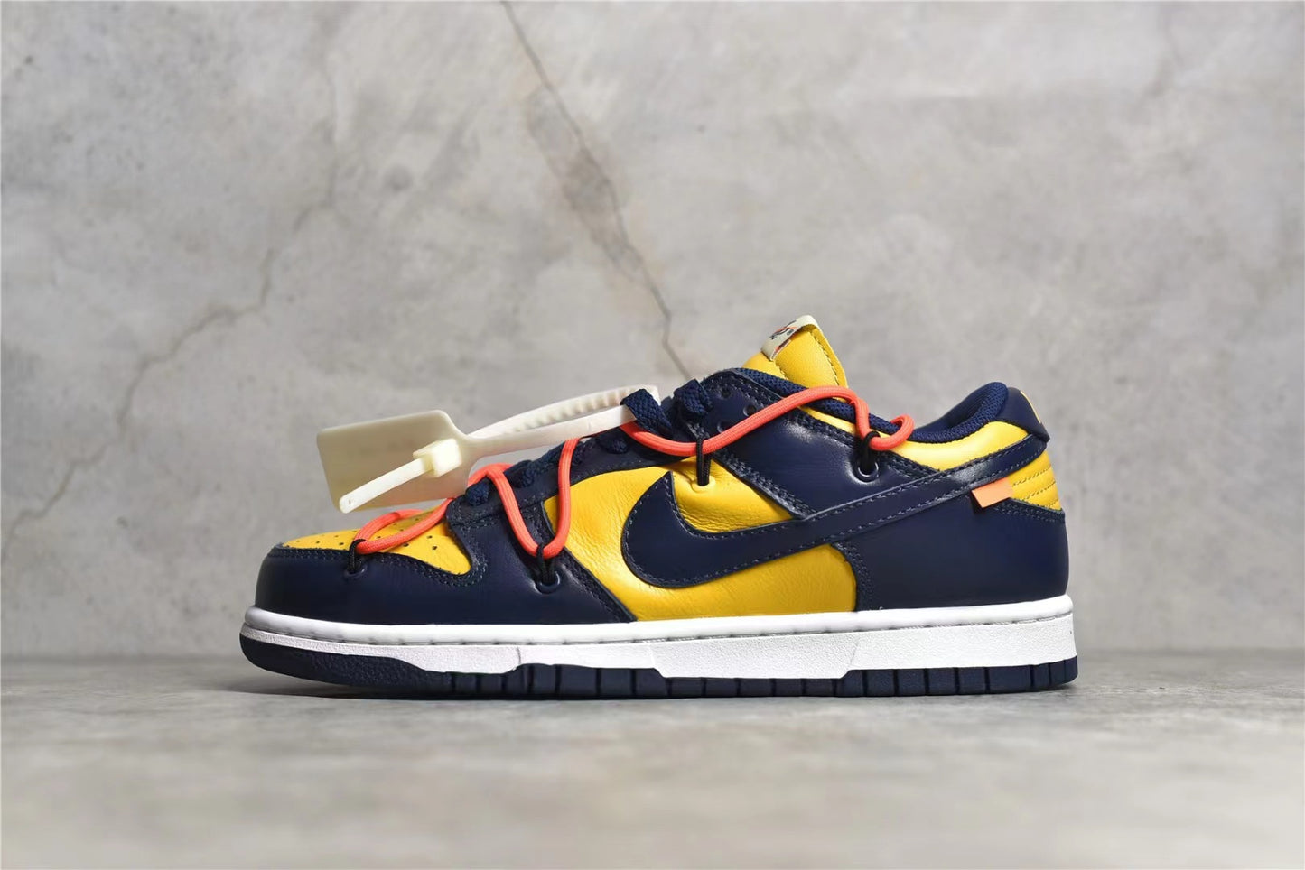 Dunk Low OW Gold Midnight Navy