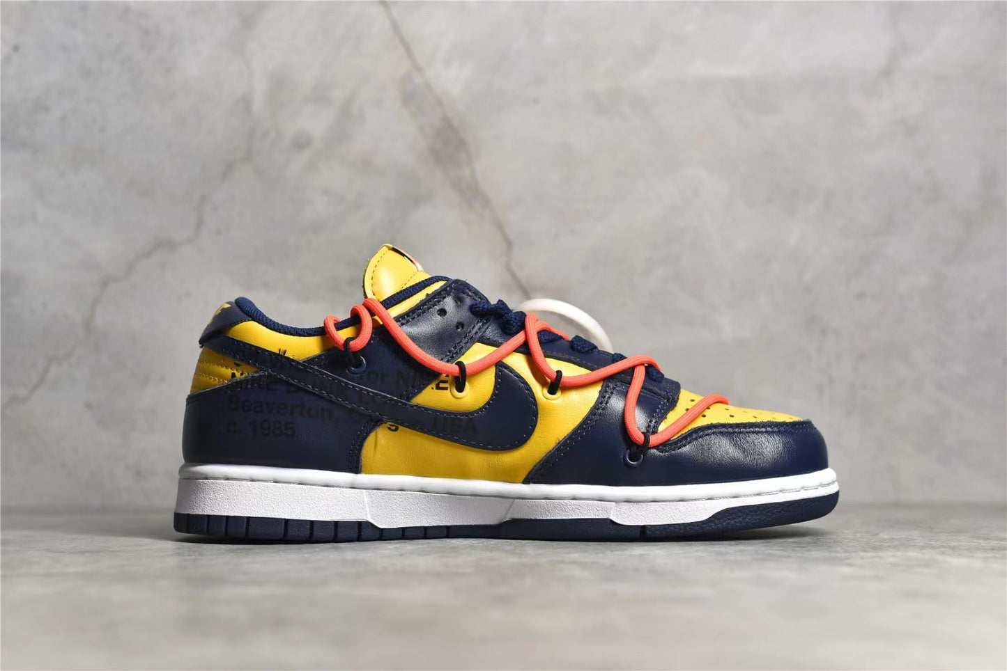 Dunk Low OW Gold Midnight Navy