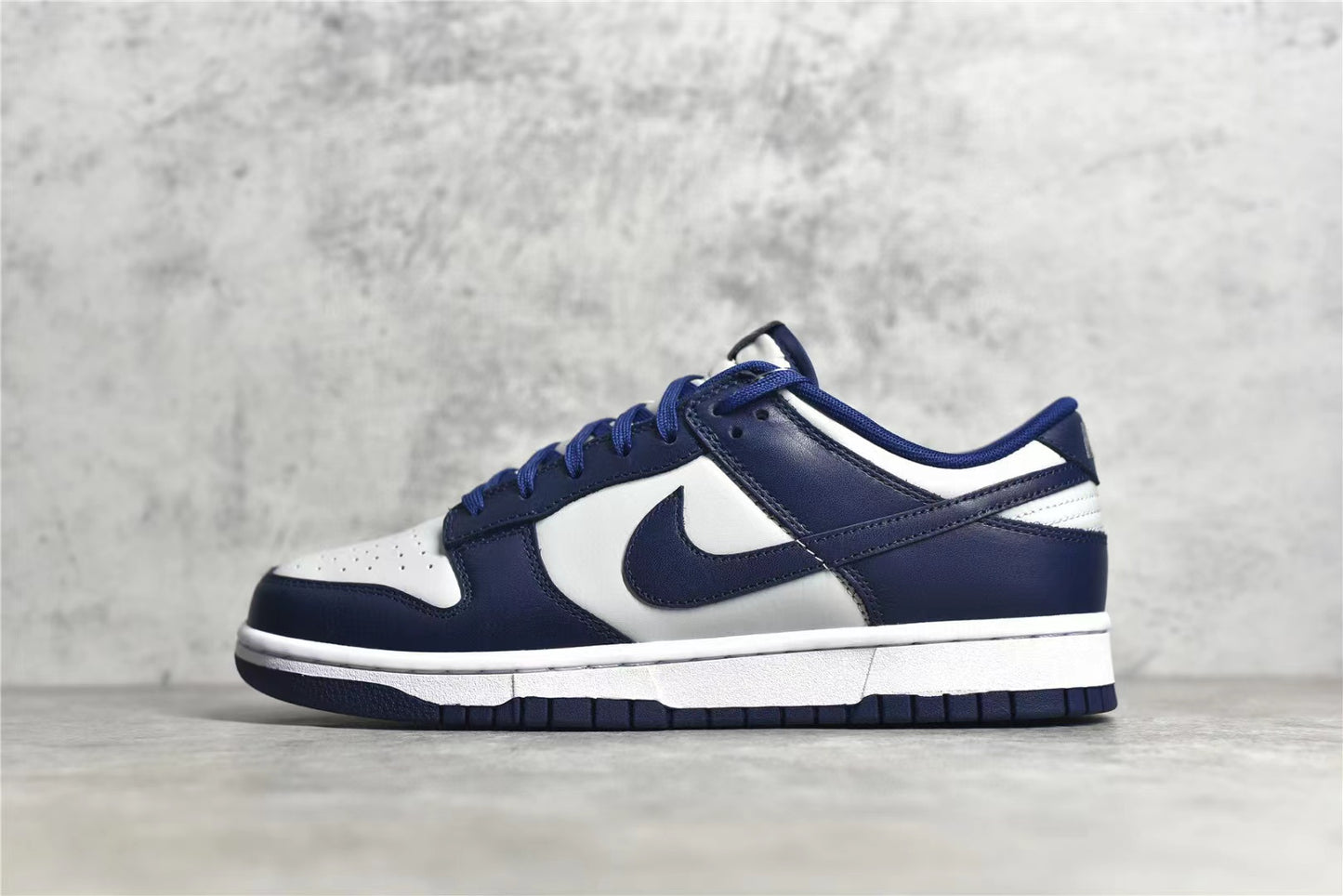 Dunk Low Georgetown