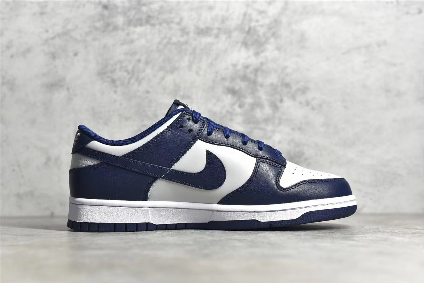 Dunk Low Georgetown