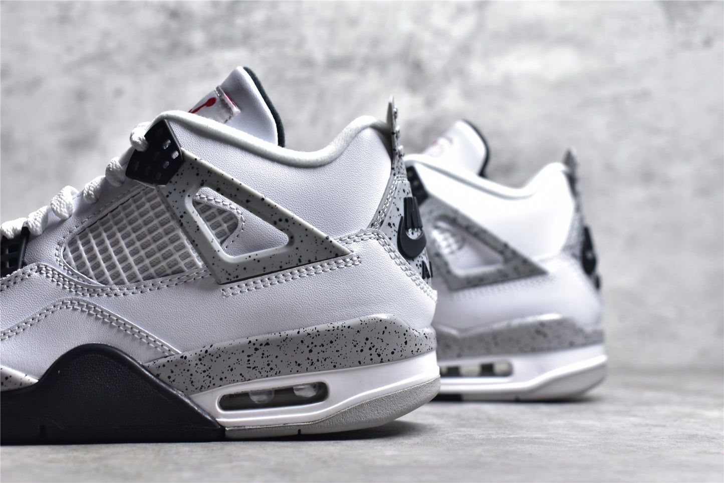 AJ4 White Cement