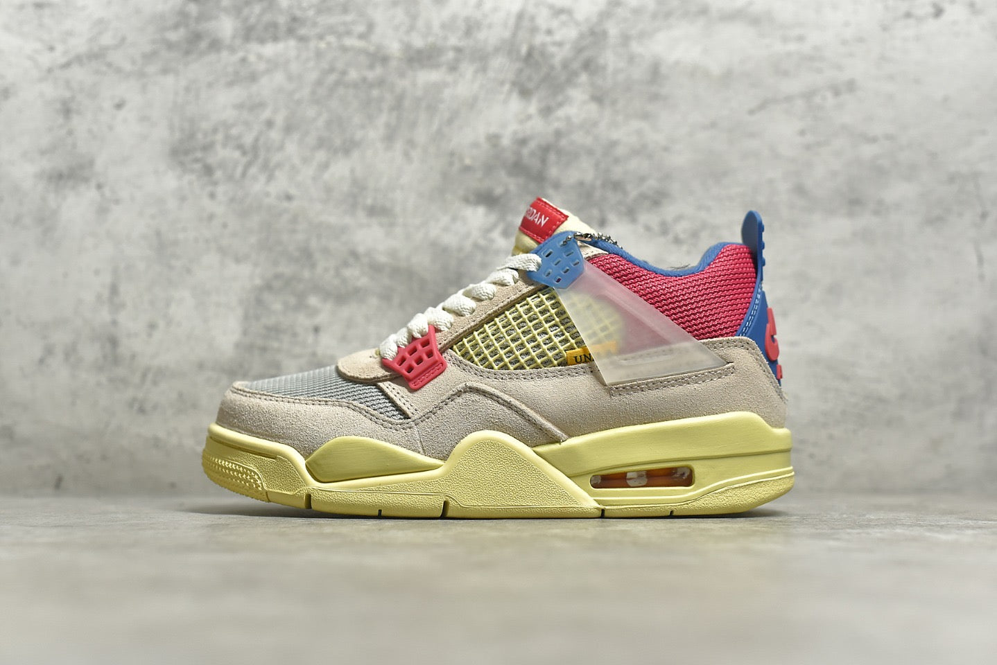 AJ4 Union “Guava Ice”