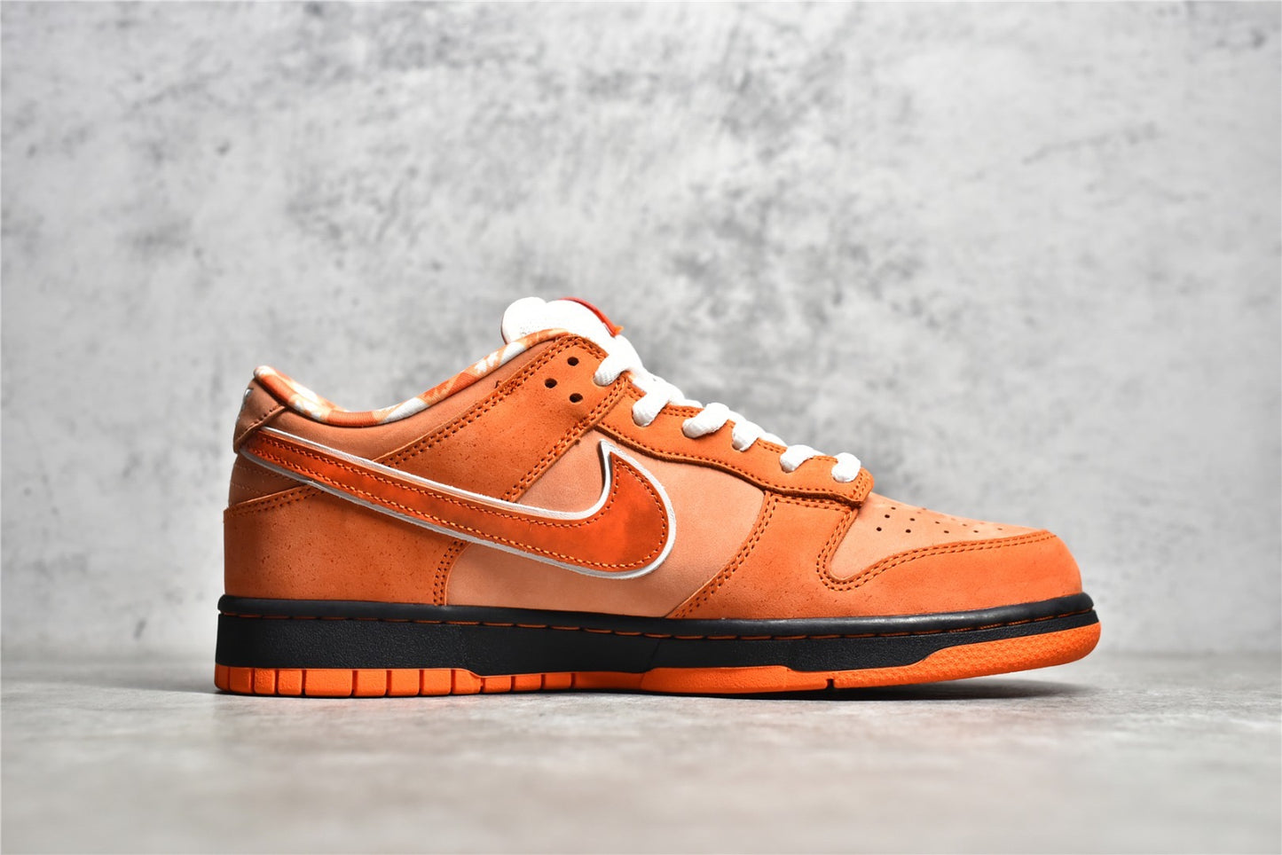 Dunk Low 'Orange Lobster'