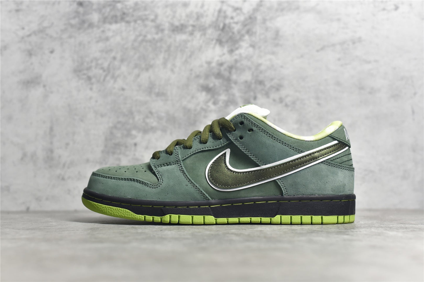 Dunk Low 'Green Lobster'