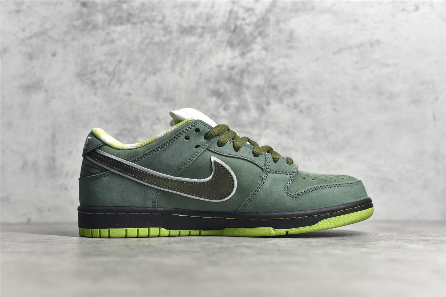 Dunk Low 'Green Lobster'