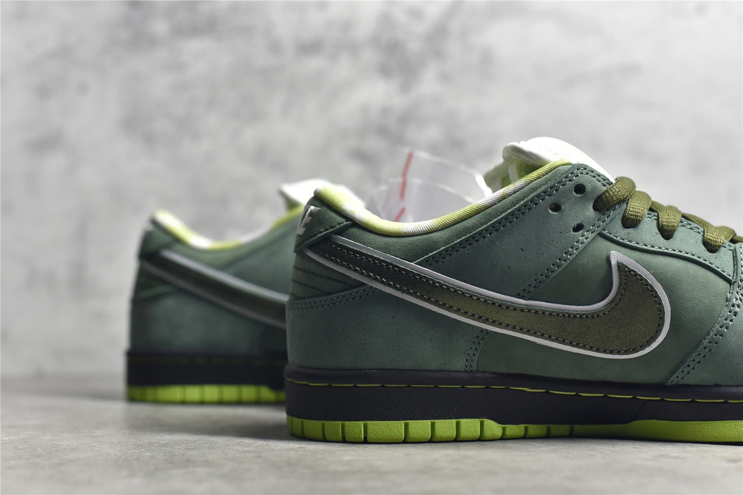 Dunk Low 'Green Lobster'