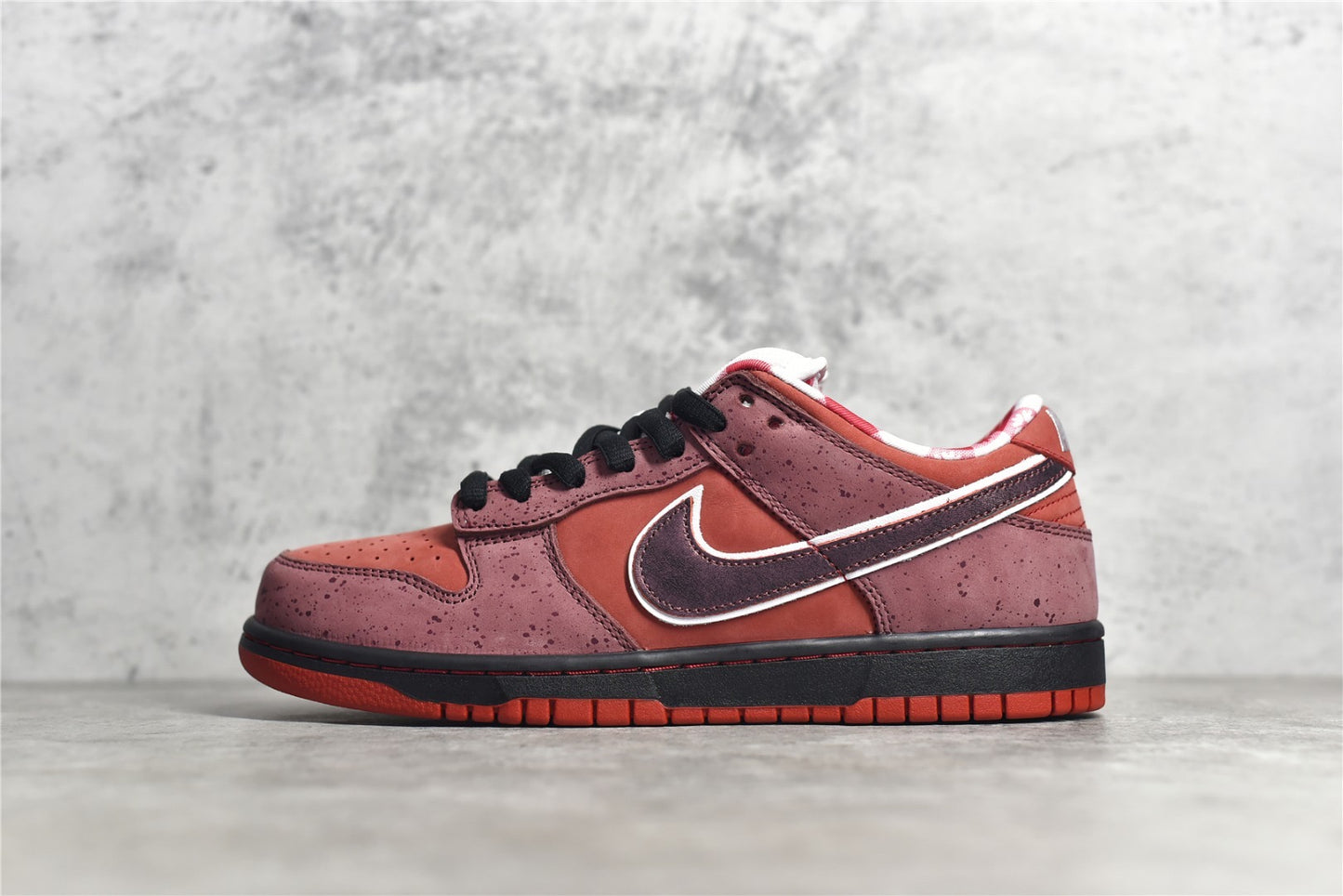 Dunk Low 'Red Lobster'