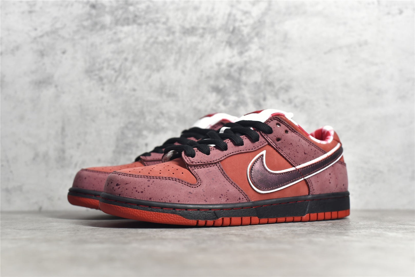 Dunk Low 'Red Lobster'