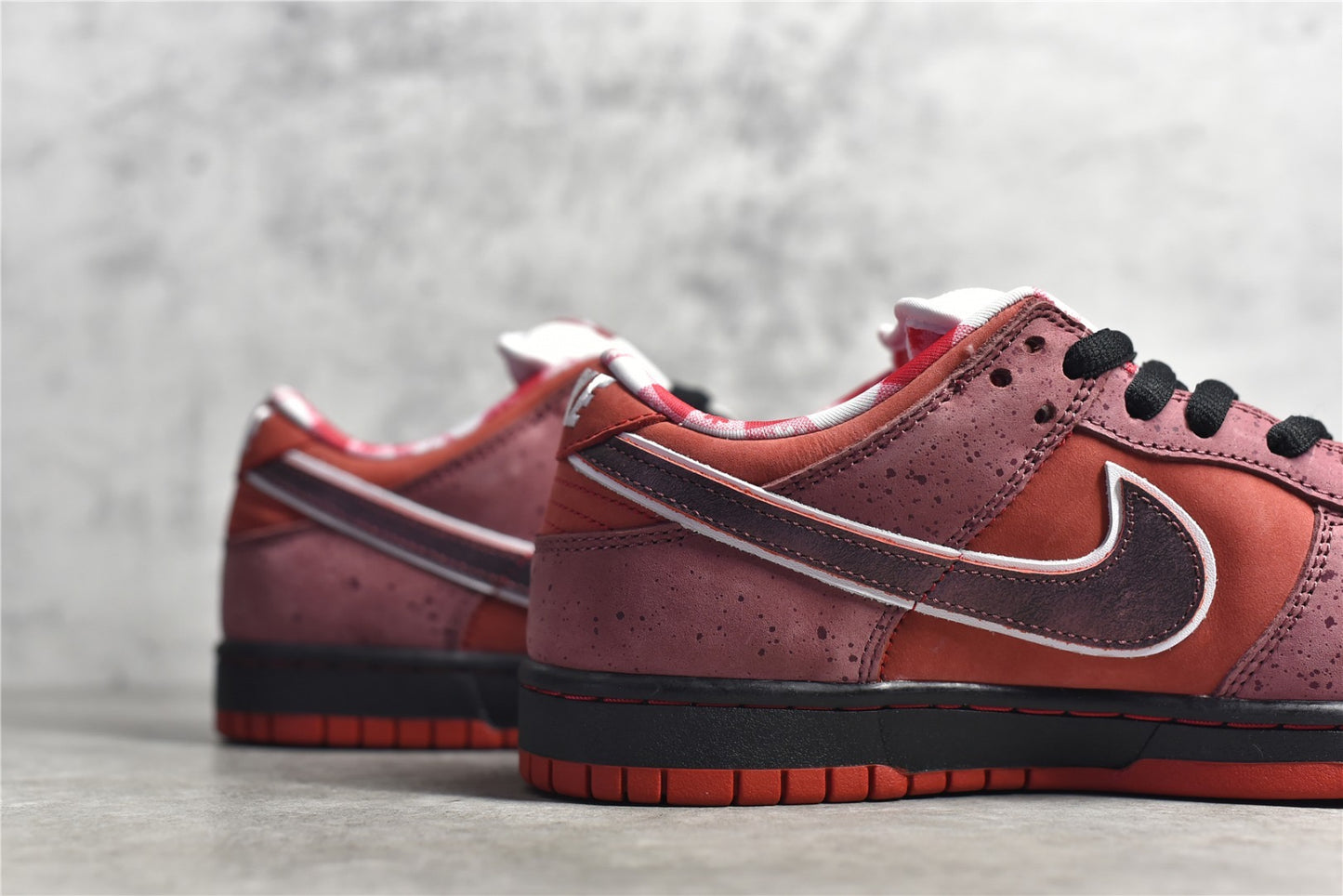 Dunk Low 'Red Lobster'