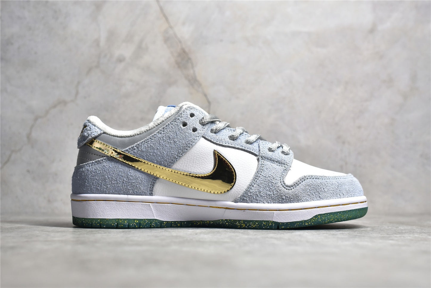 Dunk Low 'Sean Cliver '