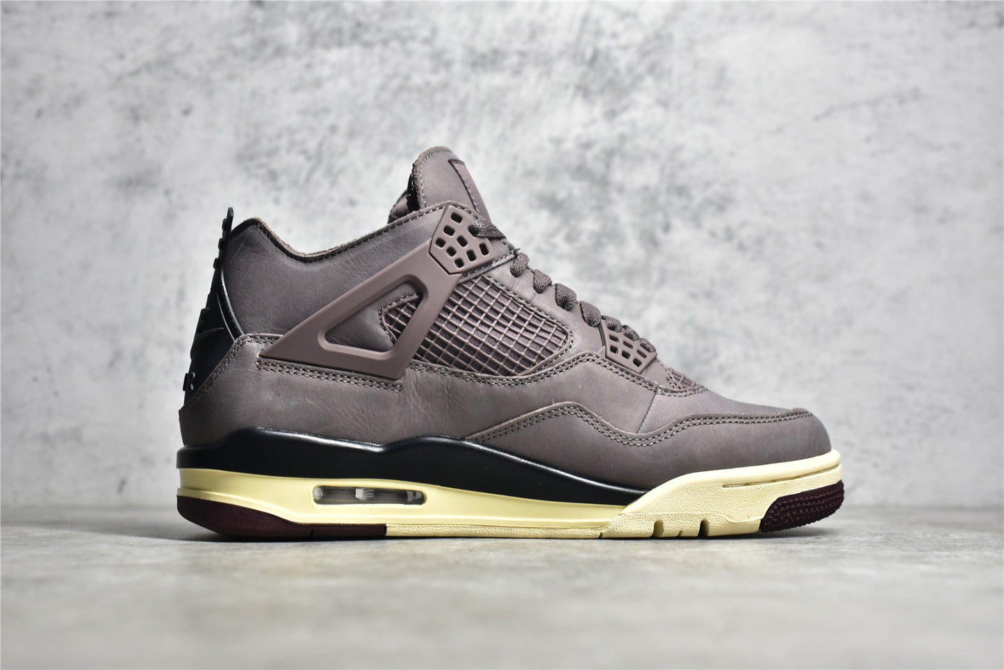 AJ4 'Retro Violet Ore'