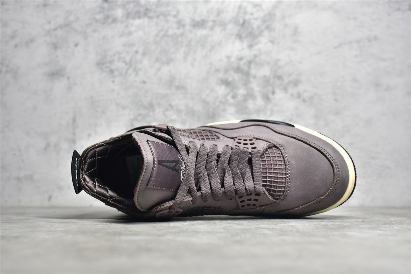 AJ4 'Retro Violet Ore'