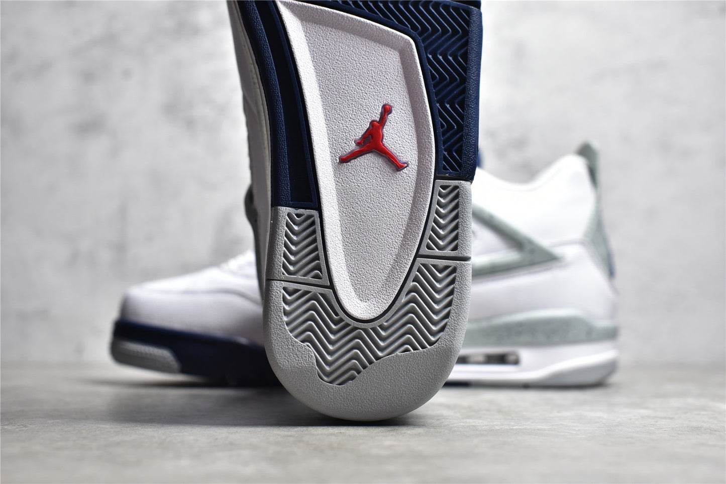 AJ4 'Midnight Navy'