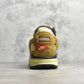 Air Max 1 Travis soctt ”Saturn Gold“