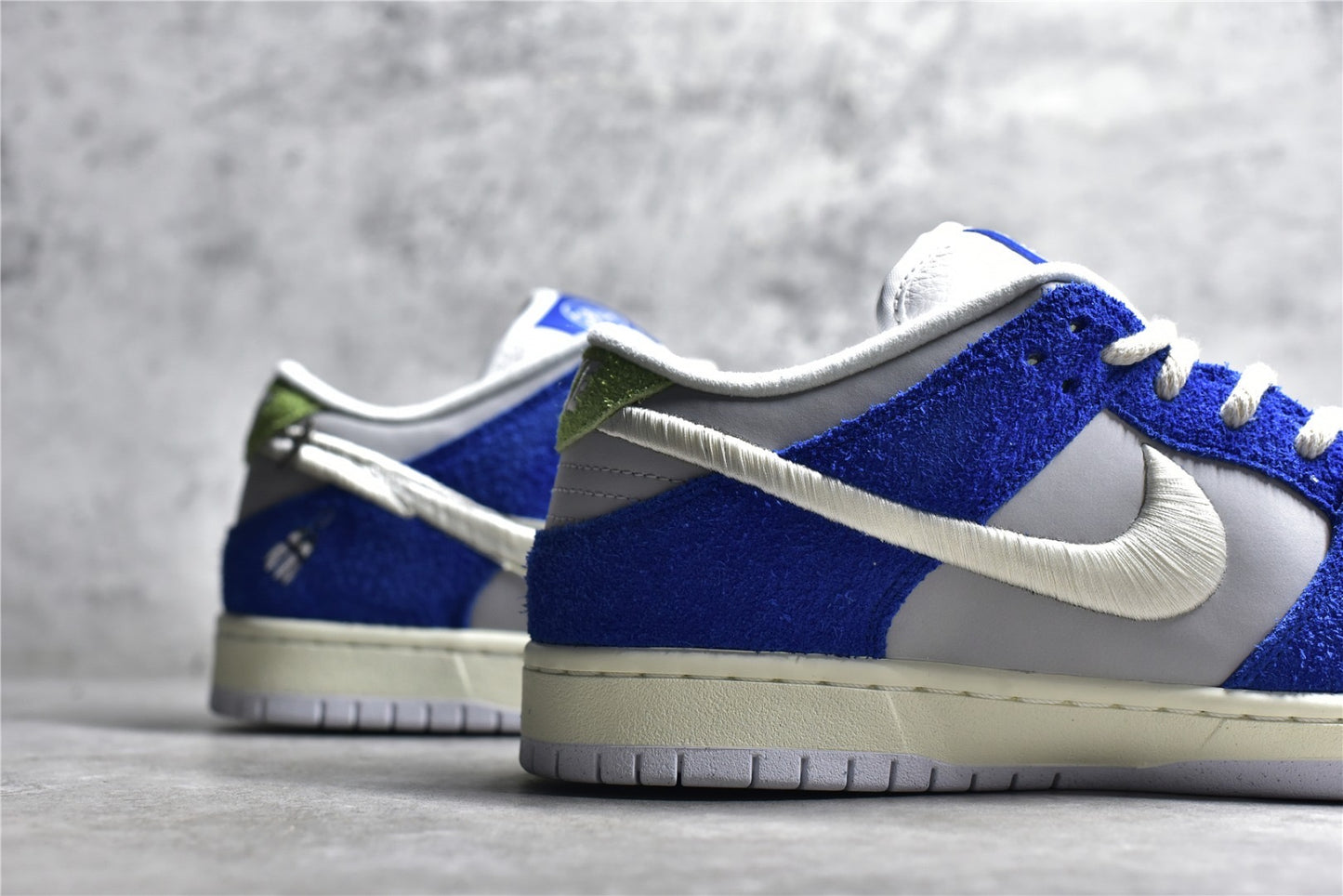 Dunk Low 'Fly Streetwear'