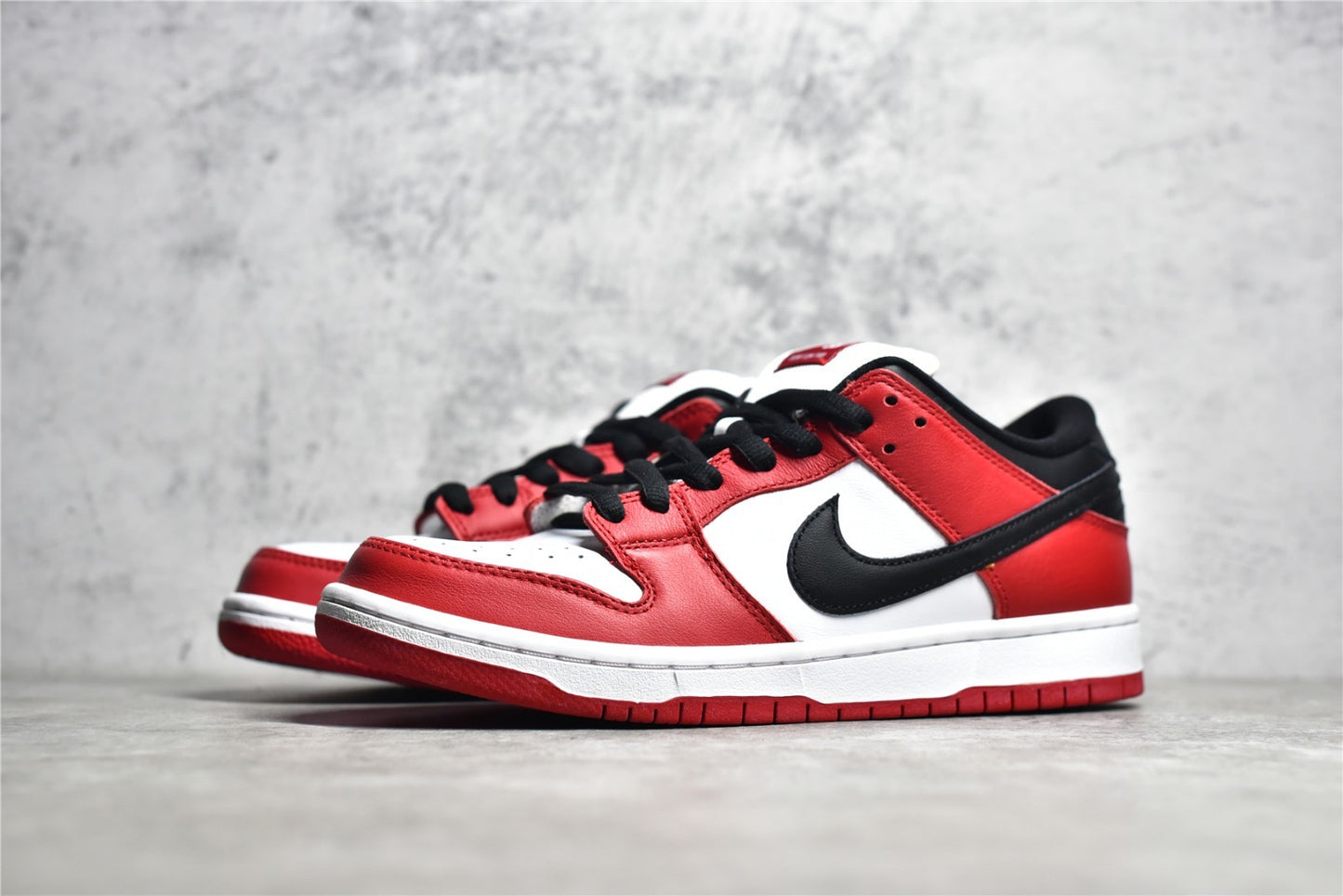 Dunk Low  "Chicago"