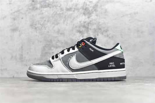 Dunk Low VX1000