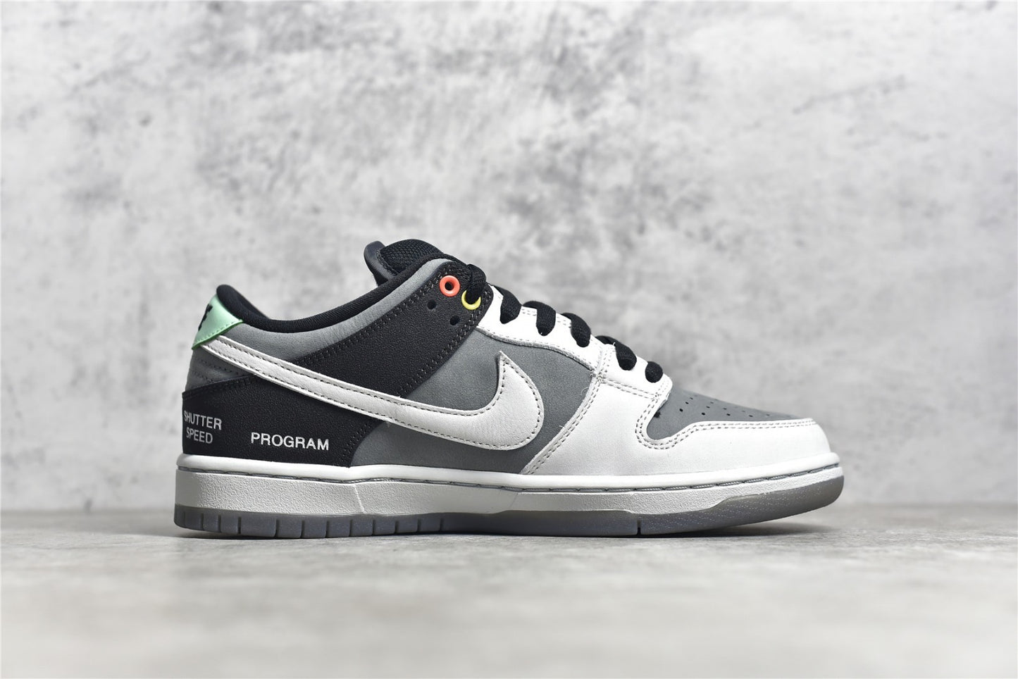 Dunk Low VX1000