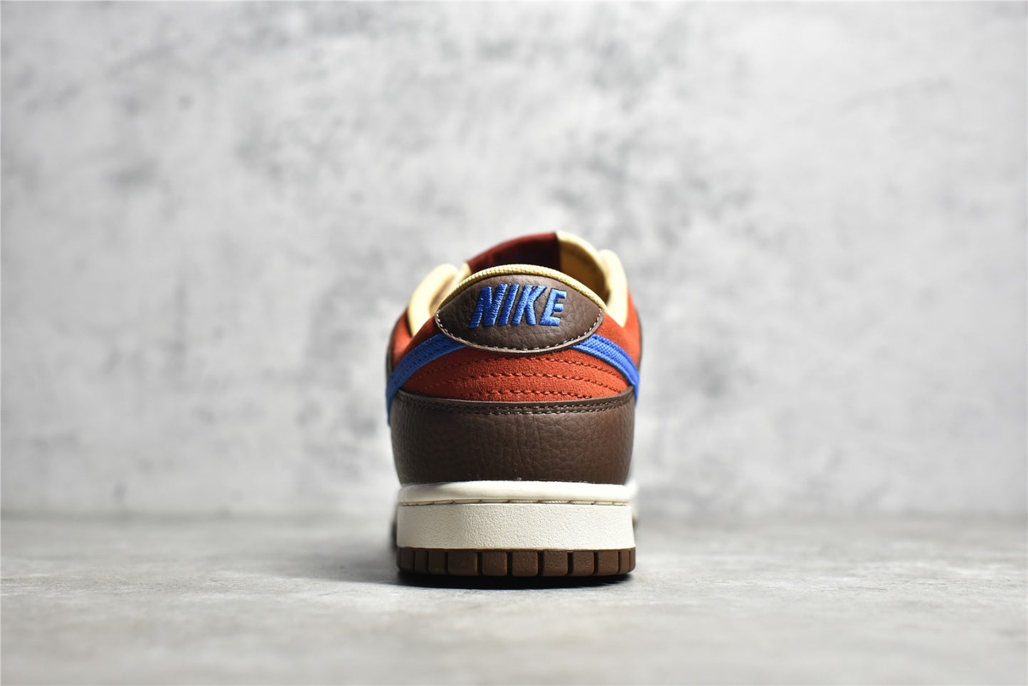 Dunk Low "Mars Stone"