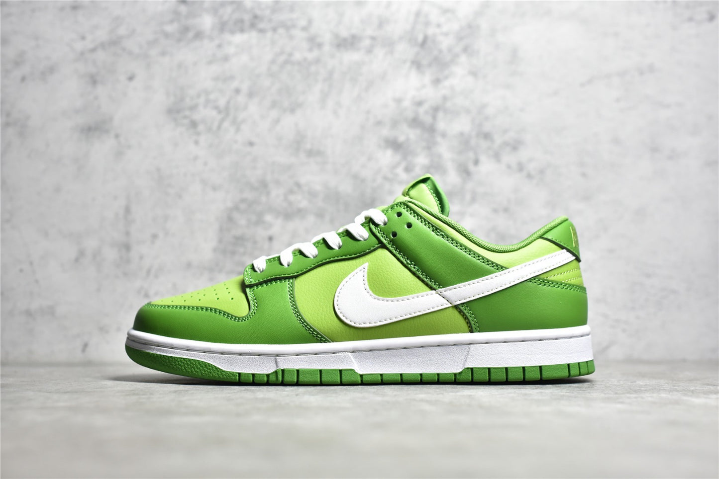 Dunk Low Retro "Kermit"